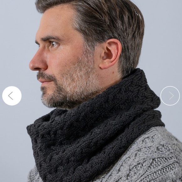 Aran Sweater Market Infinity Scarf OS Classic Aran Cream knit Merino Wool Scarf - Picture 13 of 14